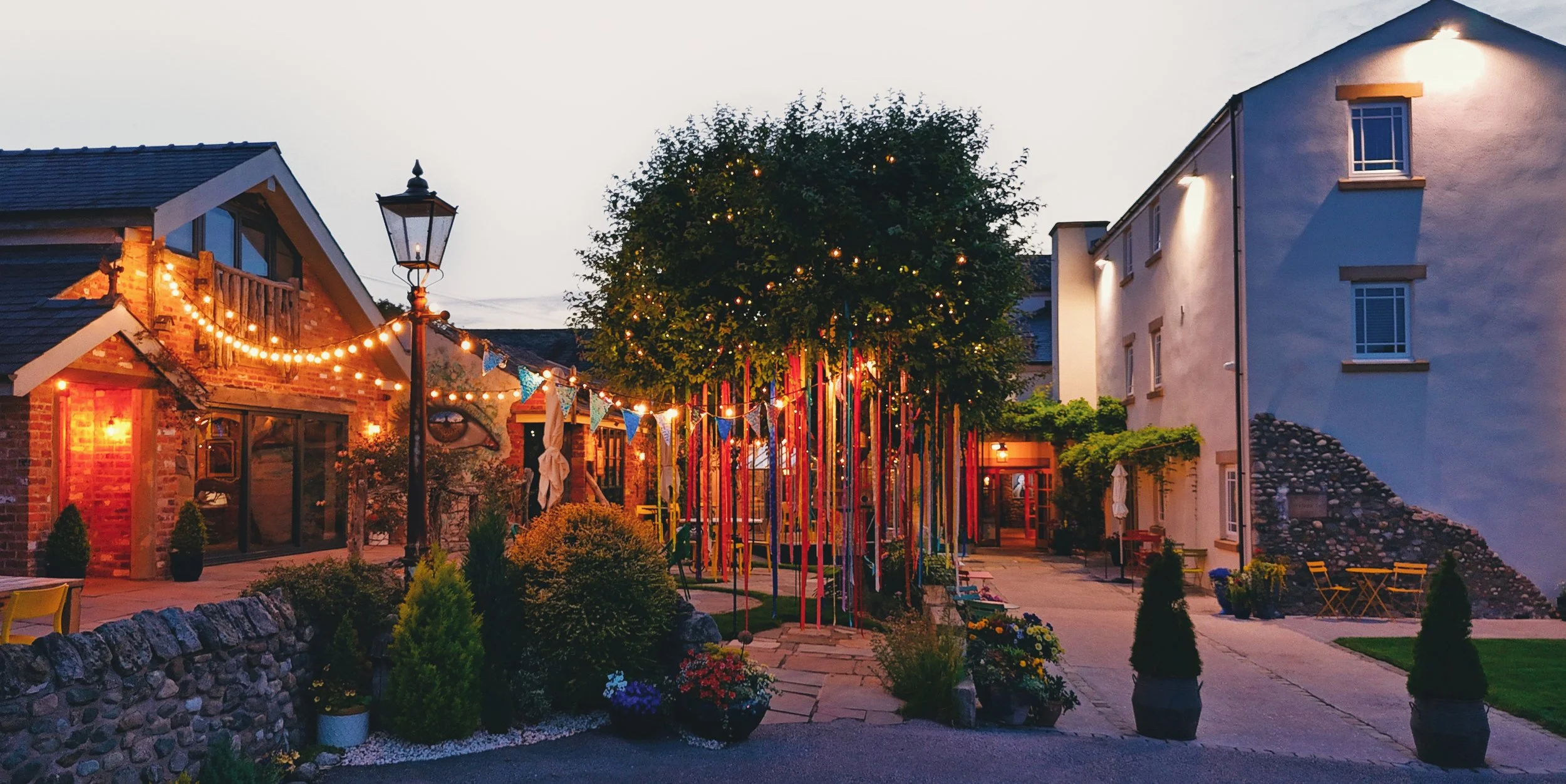 B573B3A3-E2EC-4A76-AFDB-A4262DA1F16D copy 4.jpg