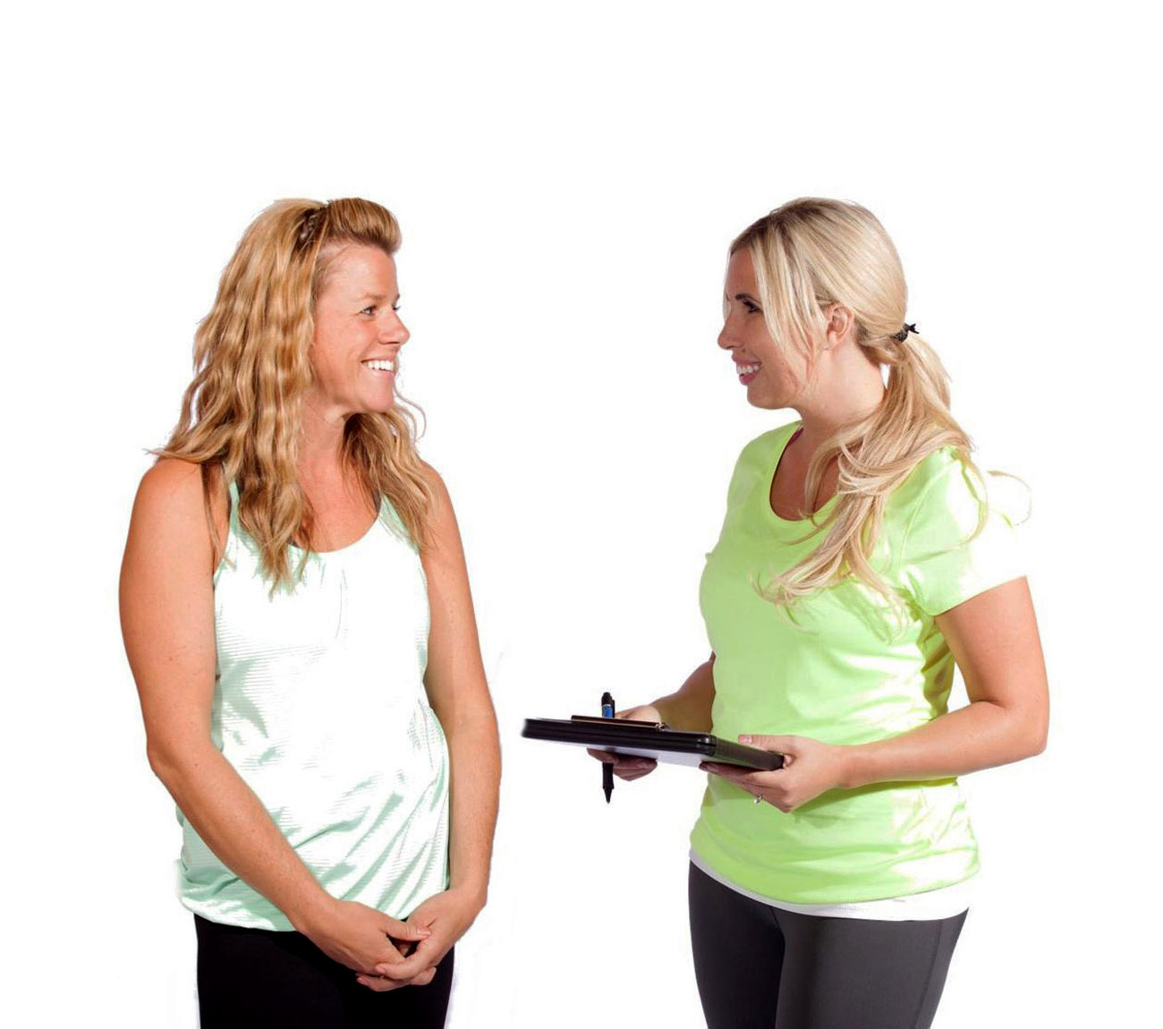 phoebe-flanagan-fitness-trainer-with-female-client-holding-clipboard-fairbanks-alaska-web.jpg