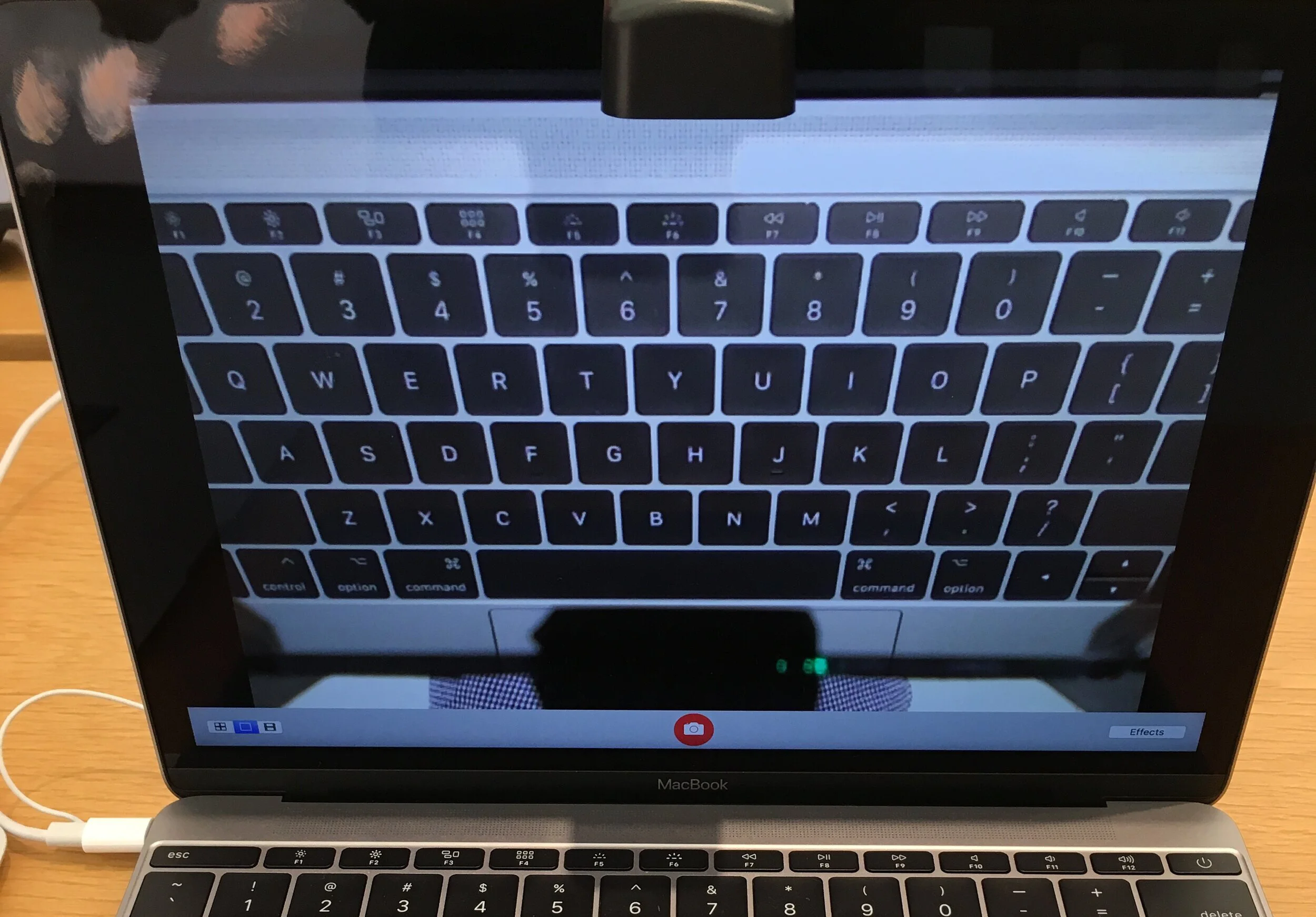 MacBook Retina 12-inch (2107)