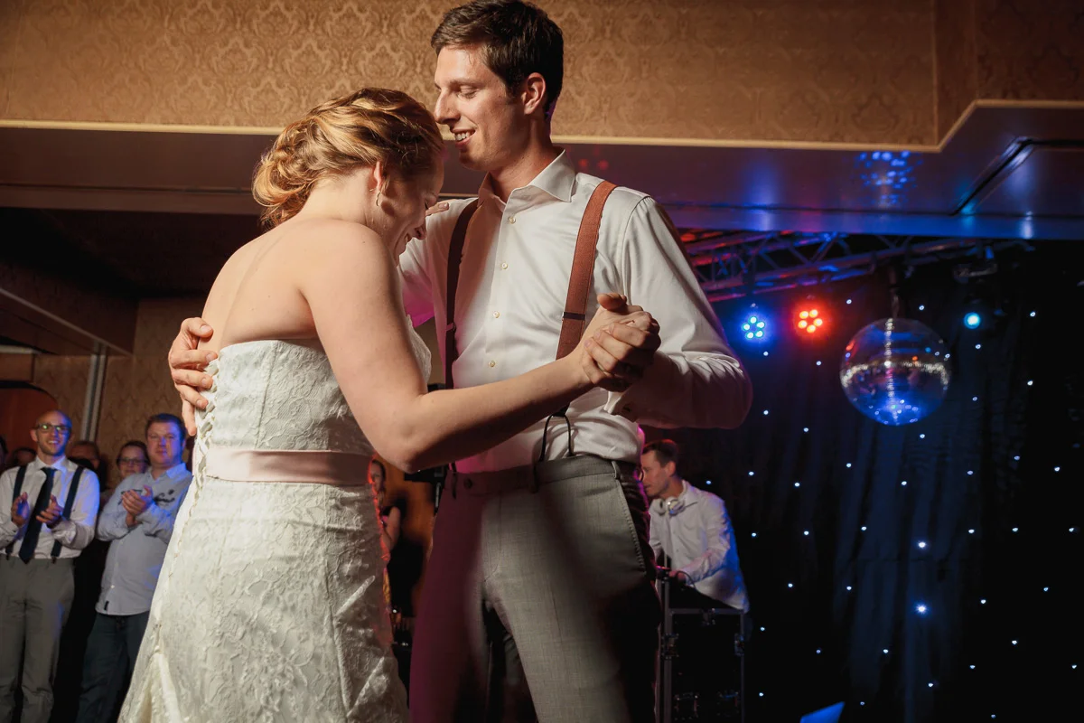 huwelijksfotograaf huwelijksfotografie trouwfotograaf trouwfotografie iso800 video huwelijksvideo trouwvideo trouwfilm