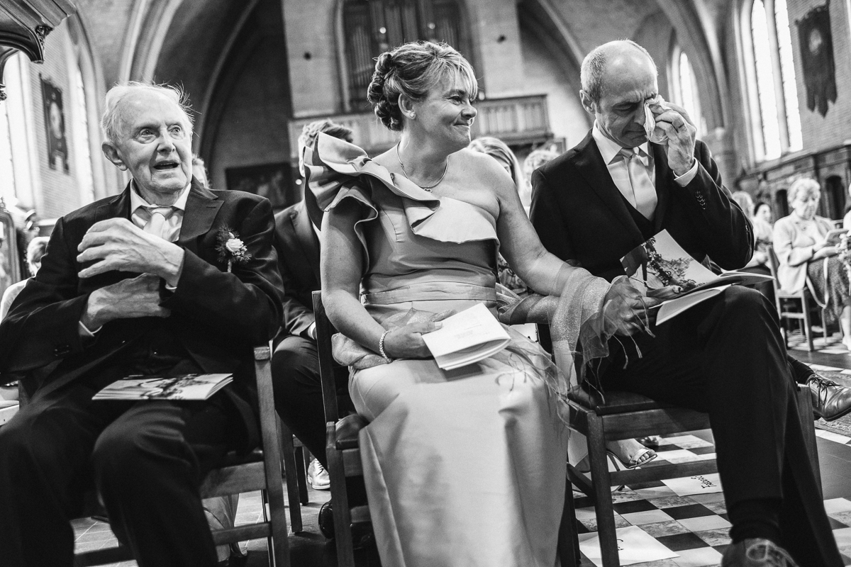 huwelijksfotograaf van Birgit & Christophe ceremonie in de kerk