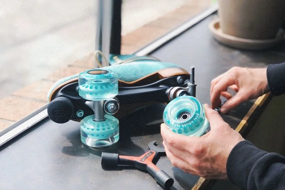 Five Stride Live: All About Outdoor Wheels -  Wed. May 6 at 8:00 PM on Twitch
