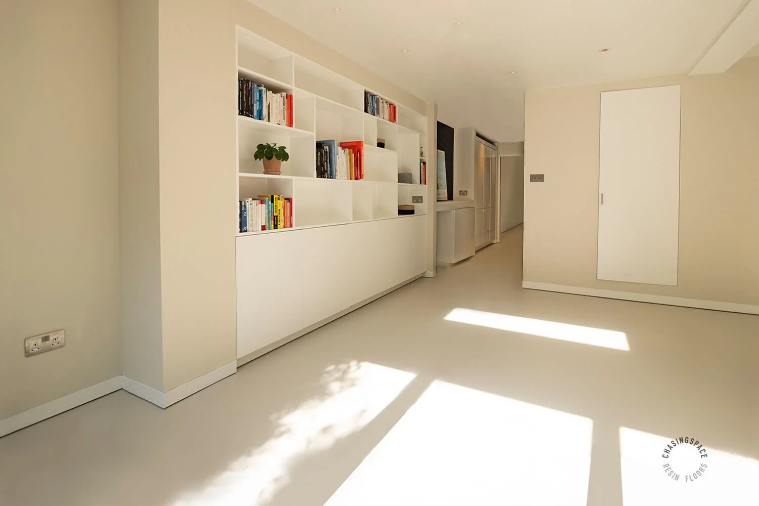 resin-floor-neutral-tones.jpg