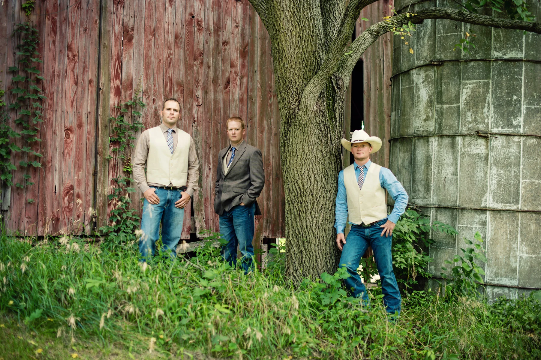 Country-Barn-Wedding-250.jpg