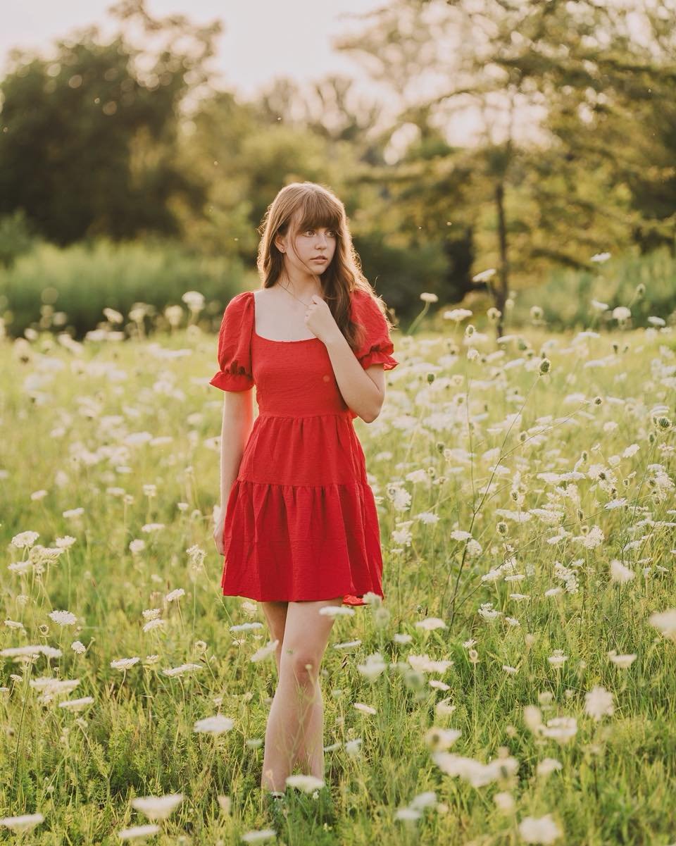 &ldquo;If only Cinderella had a red dress, she wouldn&rsquo;t need a prince to save her.&rdquo; 

Bailey shined bright throughout her senior sessions, plus we got to travel. Always ready with a smile, humor, and quick wit.  Mona Shores ❤️ Class of 20