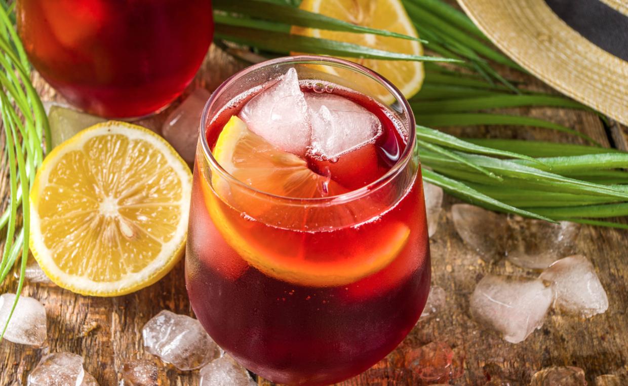 Summer Boozehounds &amp; Teetotalers in Wauwatosa