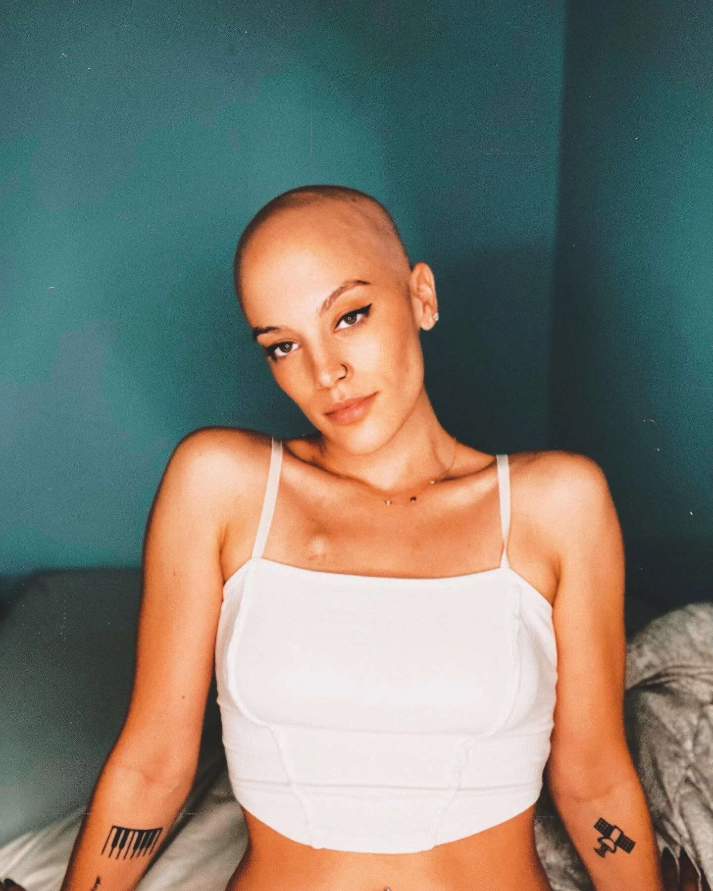 Making a lil guest appearance at @songbyrddc this Sunday with some of my favorite people ❤️ check out www.SeanBeasy.com to support the lovely bride on her journey to citizenship! #donate