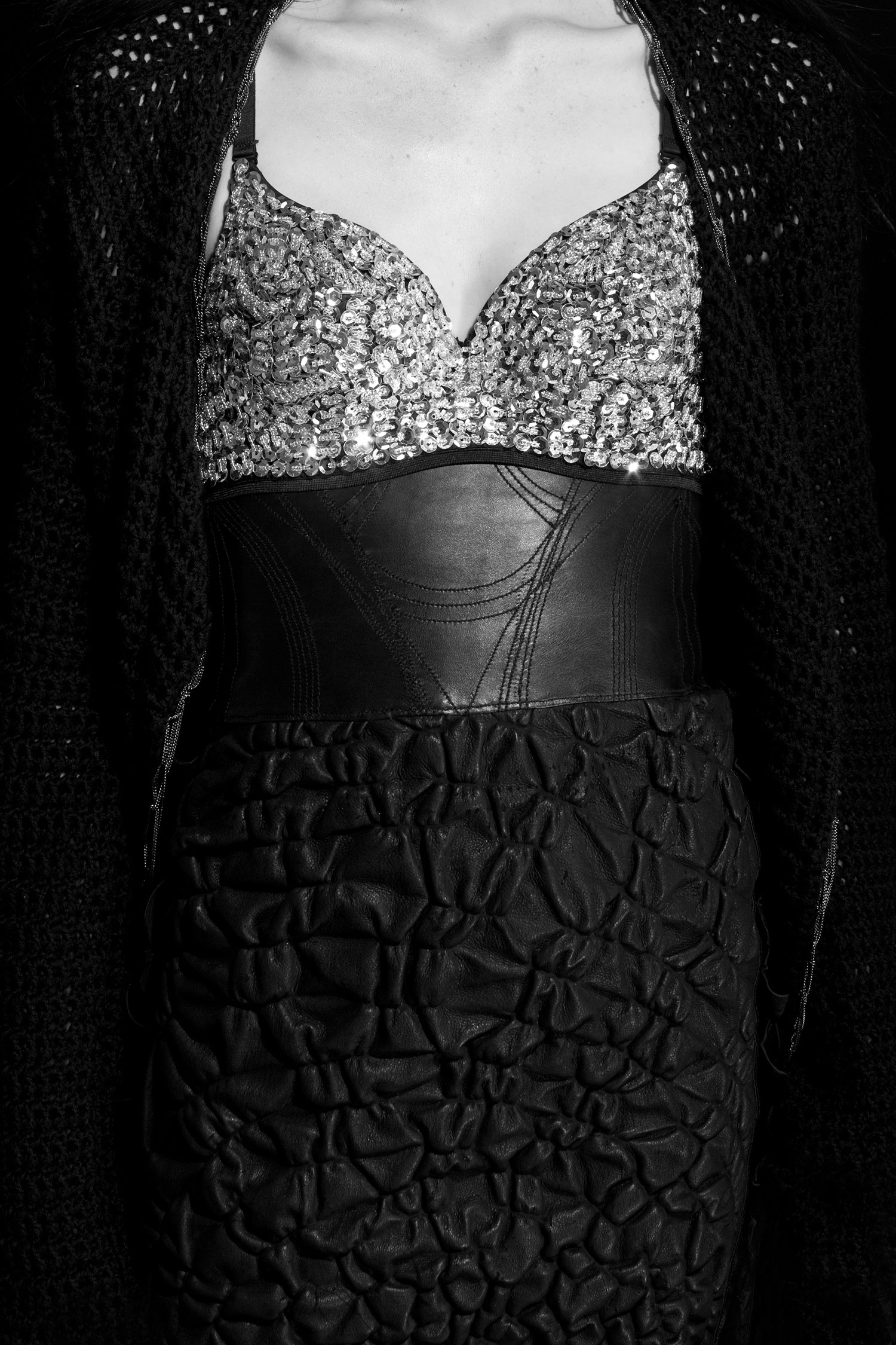 Z-Form-Uniform-Kelsy-Zimba-Skirt-WS12-Bra-WH10-2.jpg