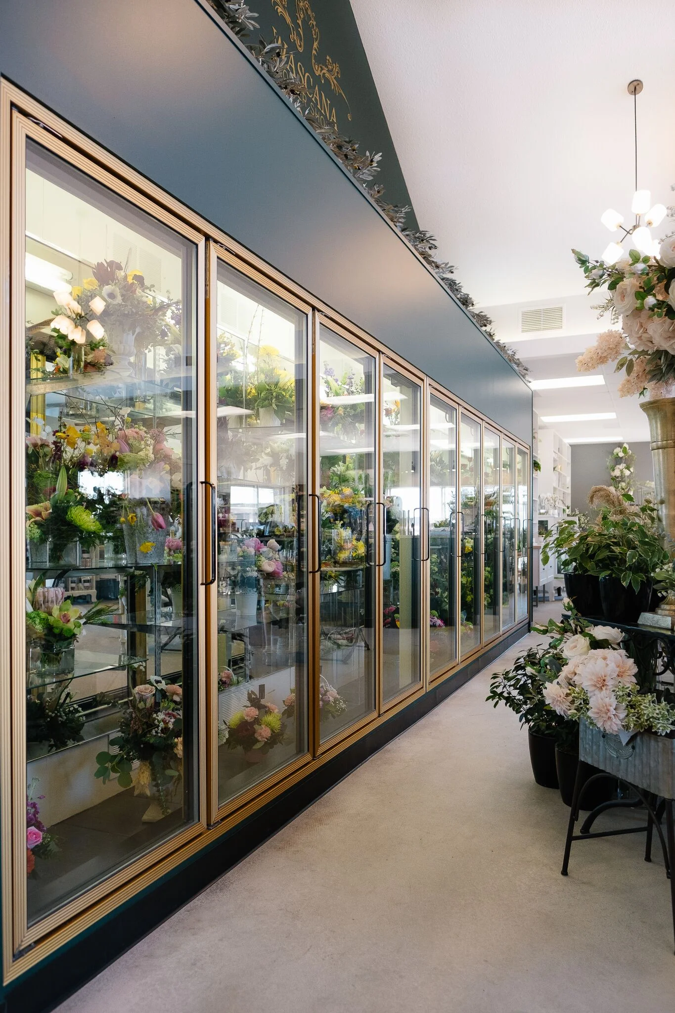 About Us — Wascana Flower Shoppe