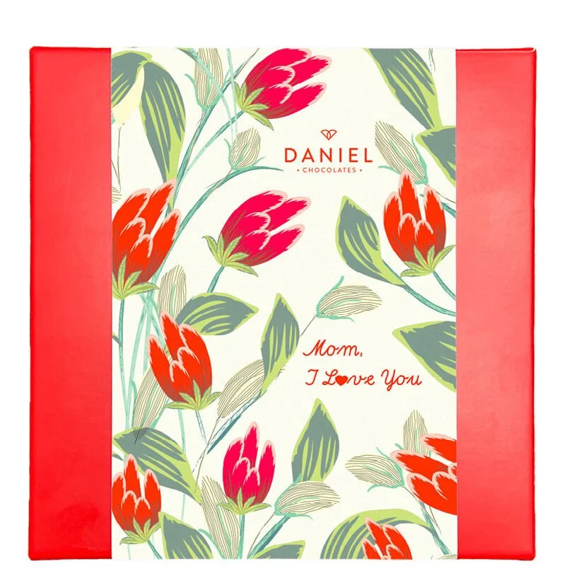 Happy-mothers-day-MOM-I-LOVE-YOU-22-assorted-chocolates-e1744746431730.jpg