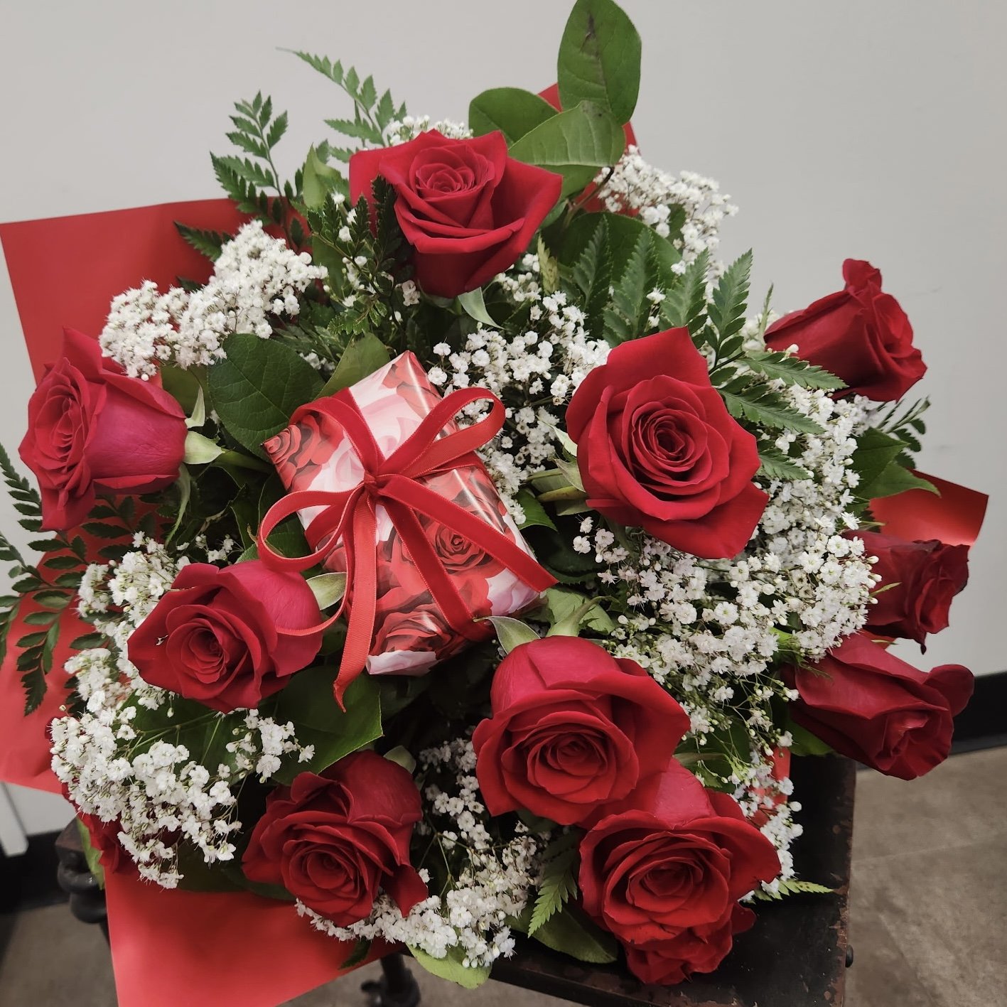 Chocolate & Rose Package