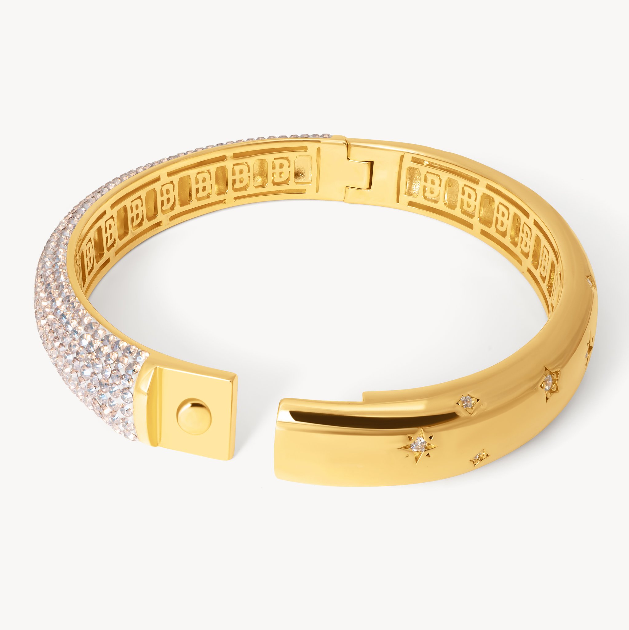Reversible Cuff - Champagne-Gld - Clasp Open.jpg