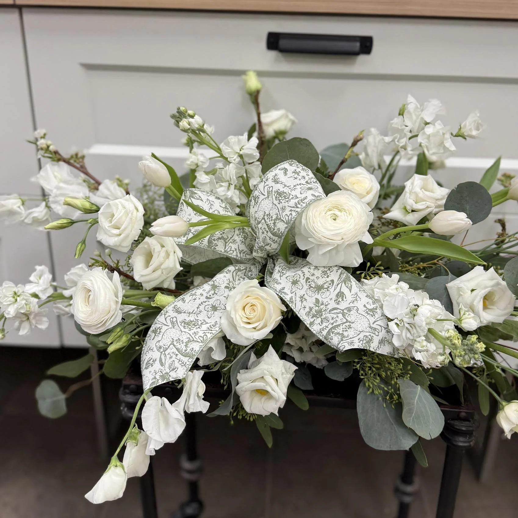 Blooming Bunny Table Centre