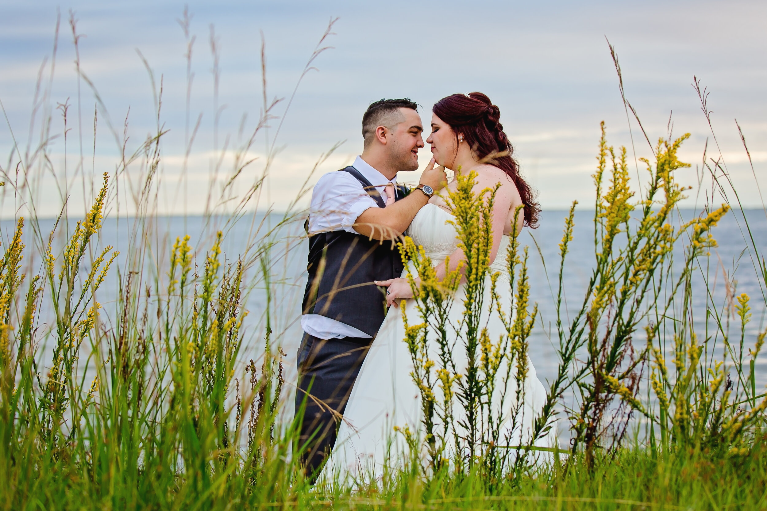 The Retzloff Wedding Pictures at the Holly By The Sea Club House in Navarre Florida 