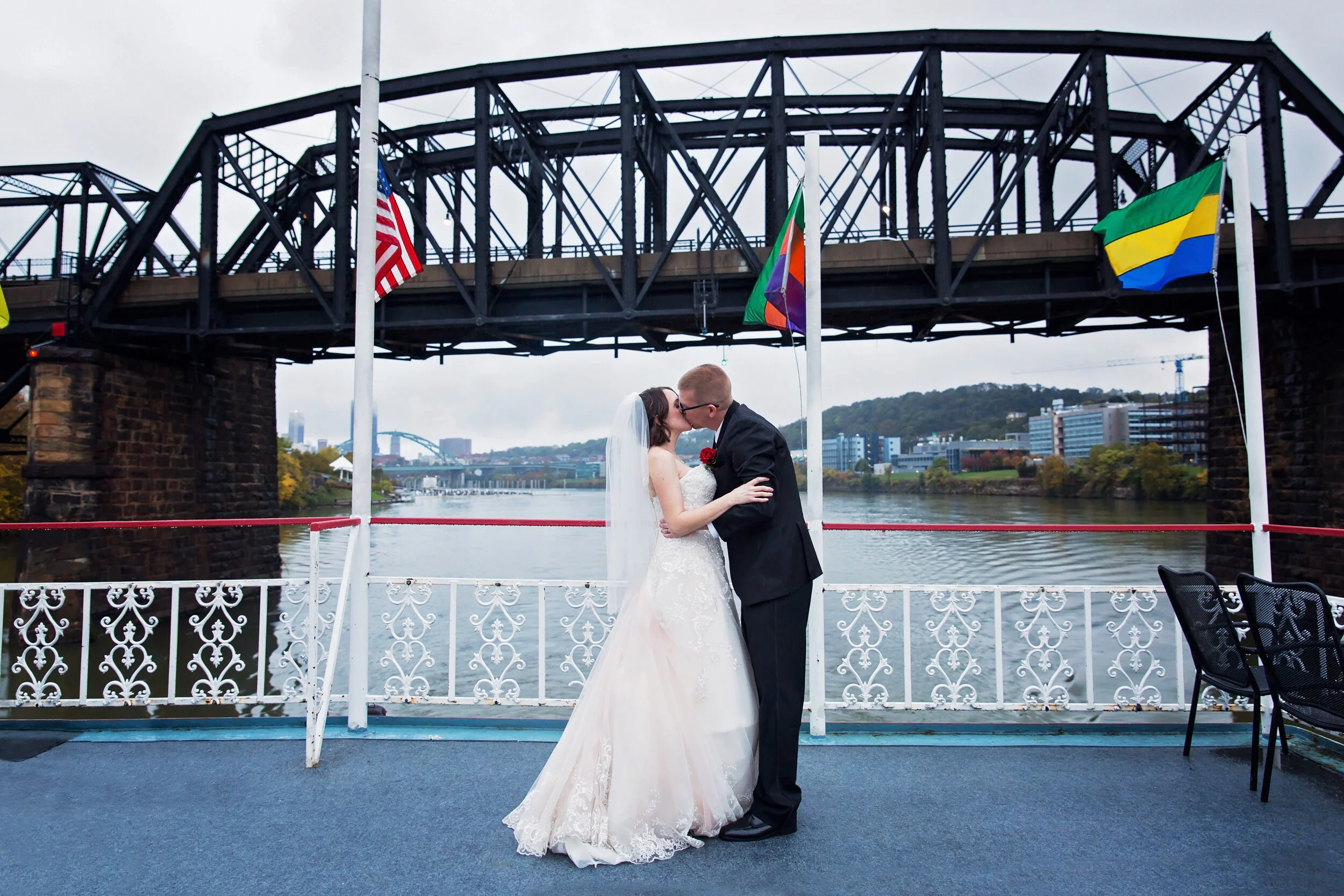 The Kramer Wedding Photos in Pittsburgh Pennsylvania  on the Gateway Clipper  