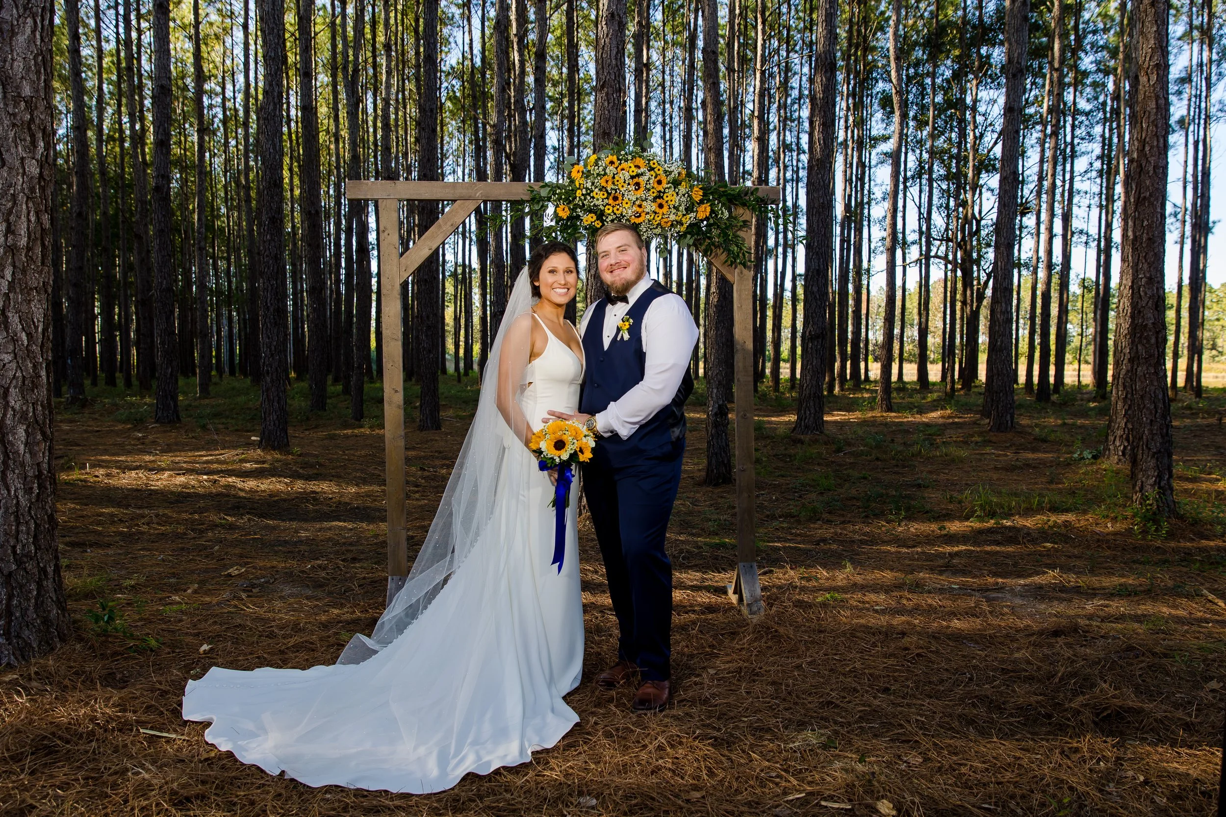 The Boles County Wedding photographs at the Hidden Oaks Farm Venue in Milton Florida 