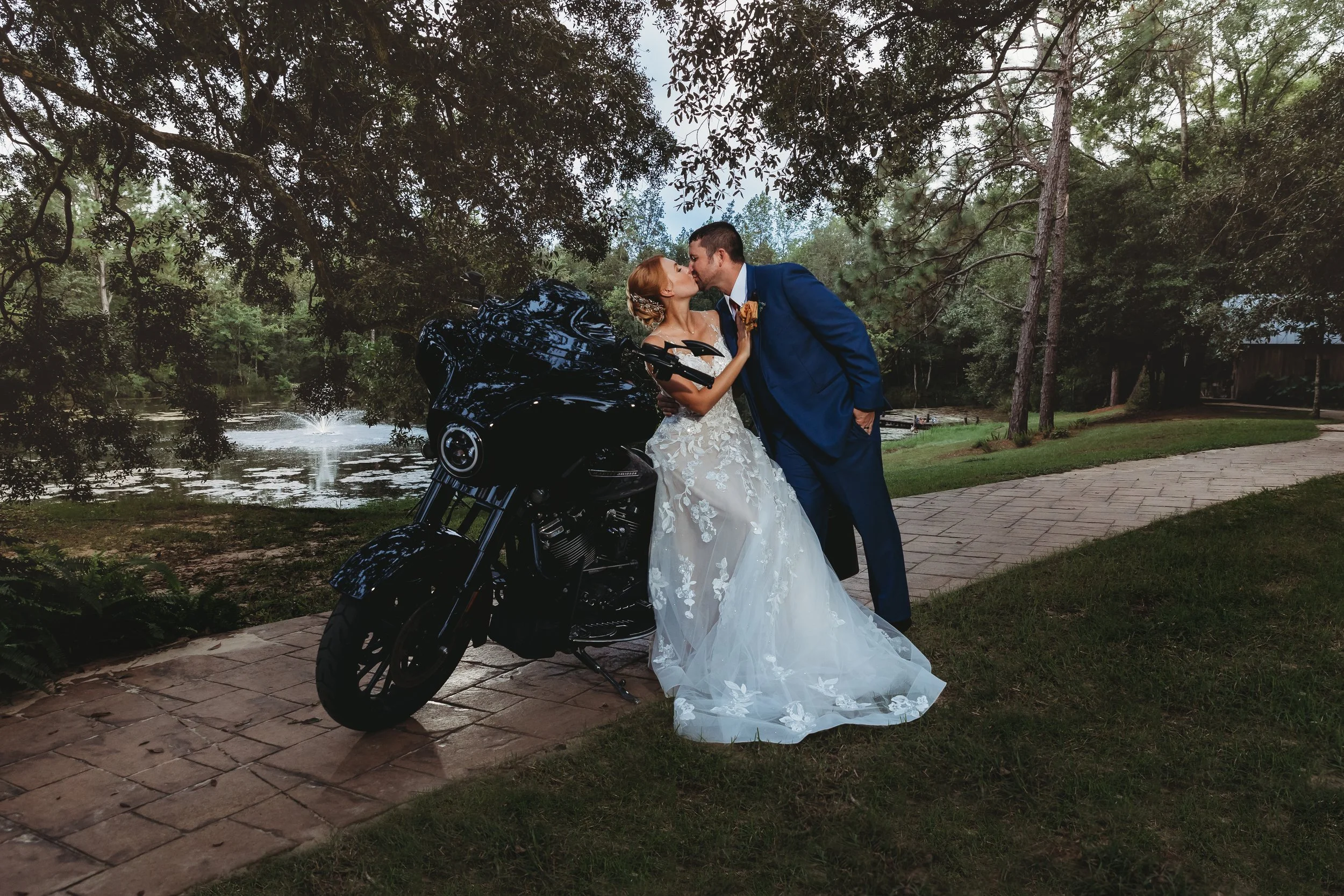 The Dittmer Wedding Photos at the Live Oak Plantation In Pensacola Florida 