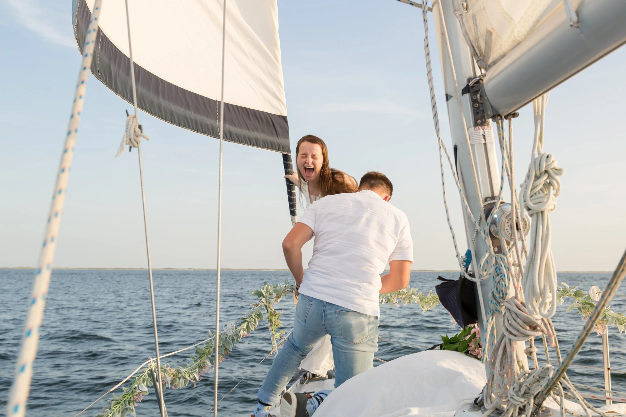 Adventure-Sailing-Tours -n-Pensacola-engament-photoshoot-navarre-beach-deails-1.jpg