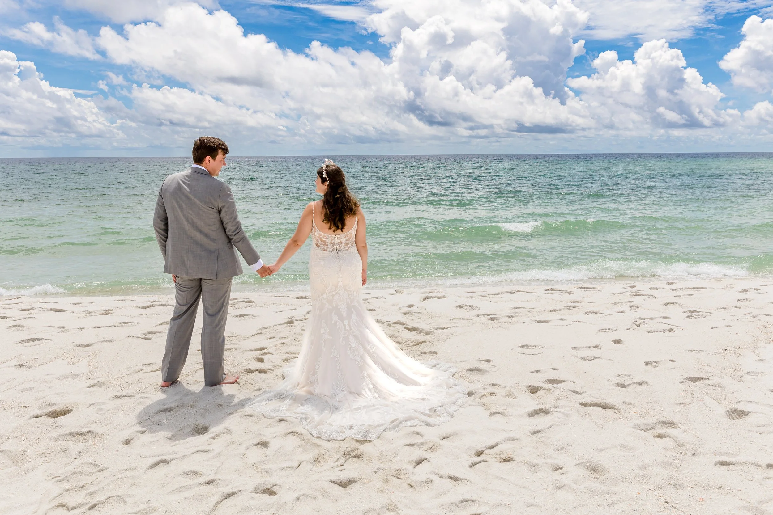 5 Tips to Help Any Bride Getting Ready For Her Wedding Portraits  