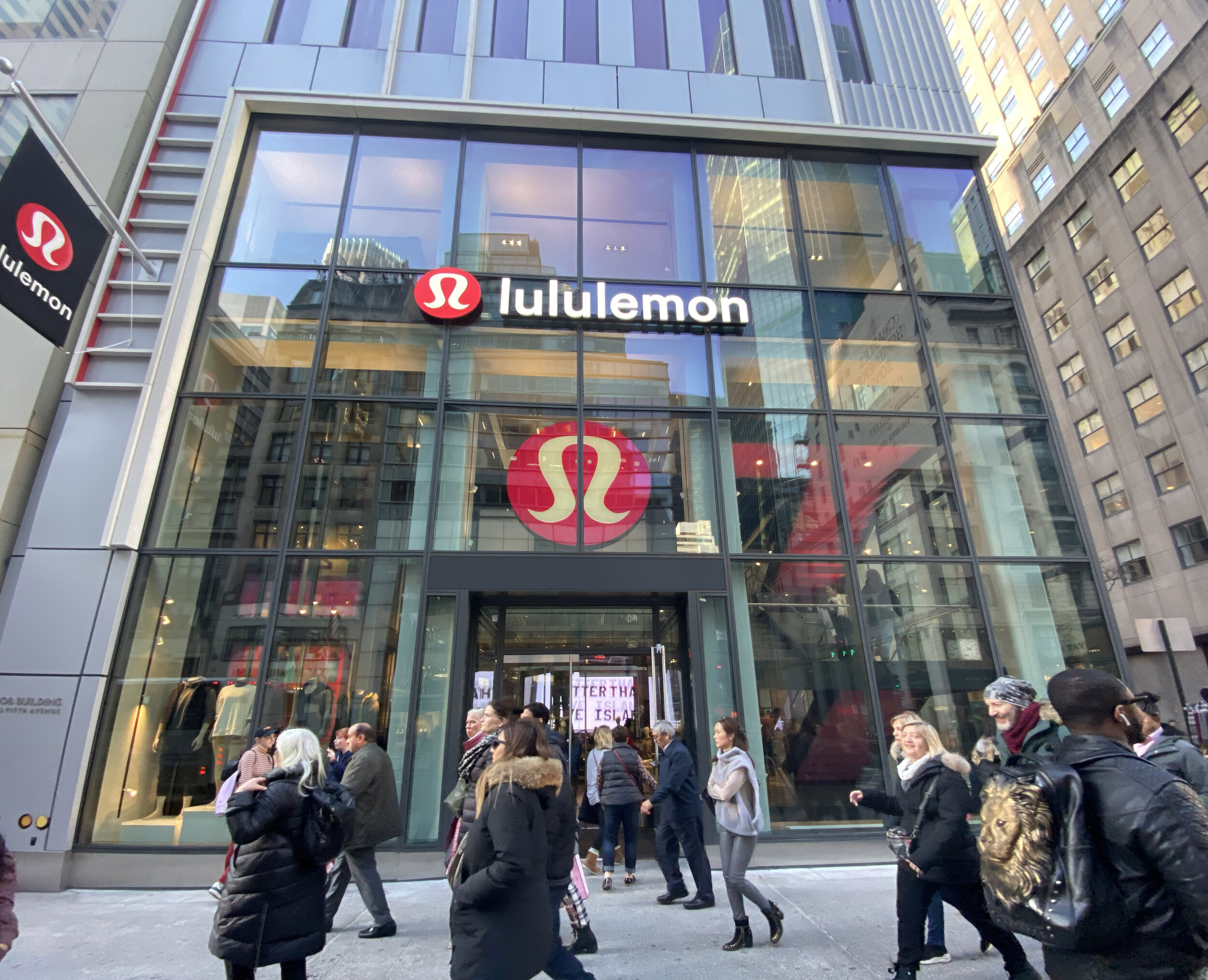 5th ave lululemon