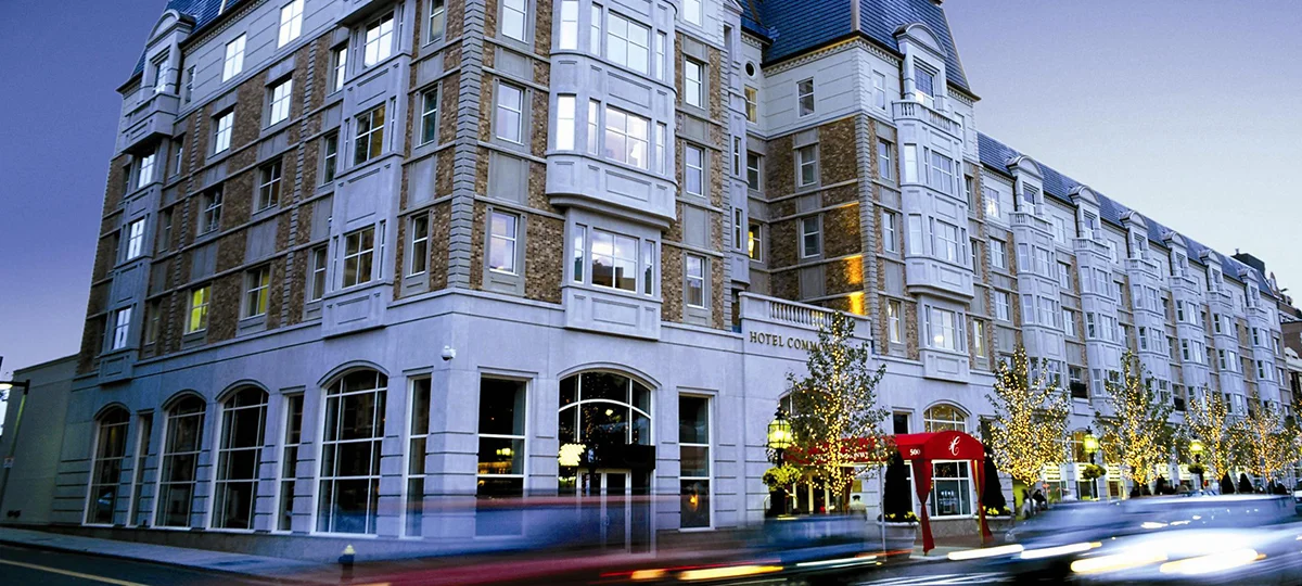 Directly across the street from Fenway Park and only .7 miles from Symphony Hall, the Hotel Commonwealth has offered us a group rate of $139/night for 11/26 and 11/27! In order to guarantee this rate, all rooms must be booked by October 31 . They are also able to accommodate extra nights and room upgrades - just call 866-784-4000 and mention the United Sound Baseball Legends and Jazz Icons.