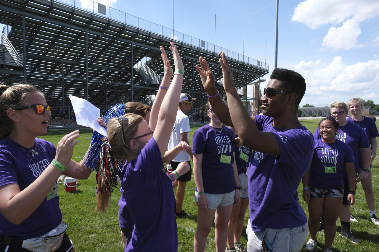 crown game high five.jpeg