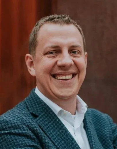 Dr. Andrew Hunter