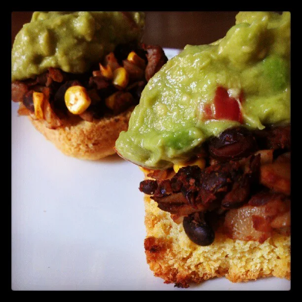 toasted cornbread, maitake mushroom-blackbean “meat”, tomato-corn guacamole