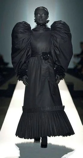 Fabriano Fabbri. Seriously, enough with the nightmarish stuff! I'm certain this creature is in my bad dreams. And if I haven't I will now. (Neat article about the designer here .)