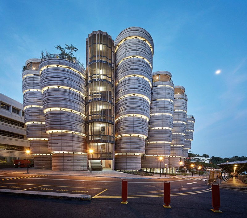   Learning Hub by Heatherwick Studio (  Image source  )  