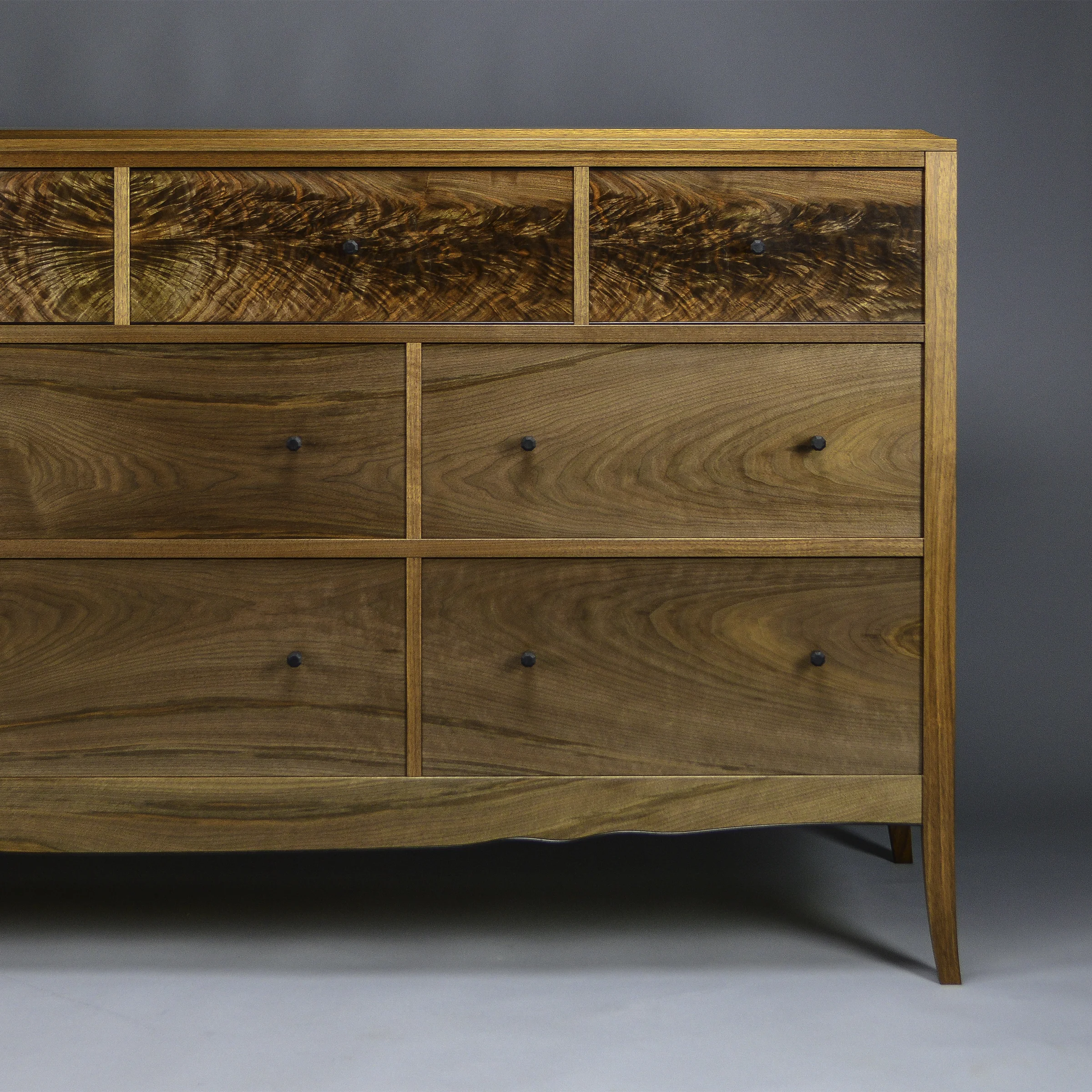 Chest of Drawers 3.jpg