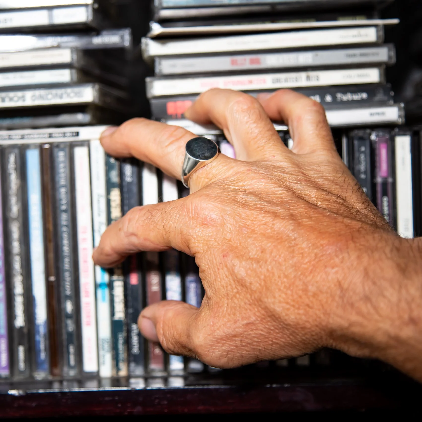 Oval Undercut On Web.jpg