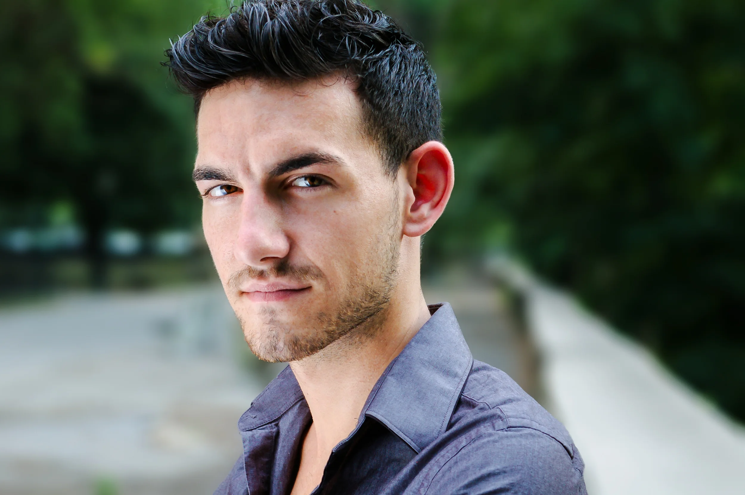 Derek Headshot 1B.jpg