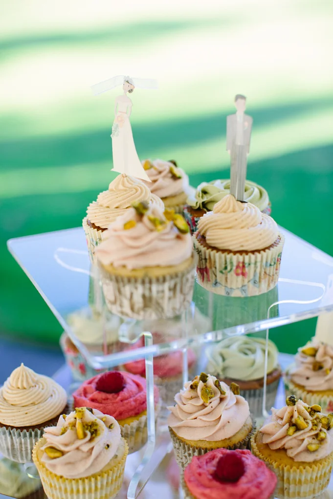 A fun part of planning the wedding was getting to taste all the amazing cupcakes our friend Laura made for us. She is so talented and wonderful for doing this for us.