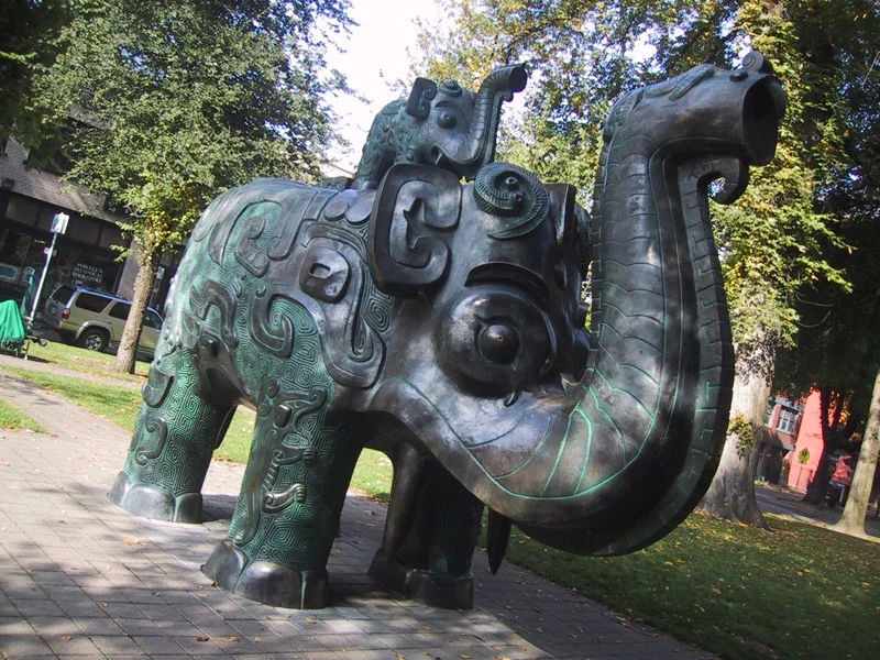 Da Tung &amp; Xi’an Bao Bao ( Universal Peace and Baby Elephant ) in Old Town/Chinatown Portland, Oregon