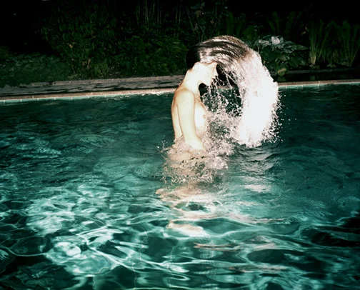 water_headbang.jpg