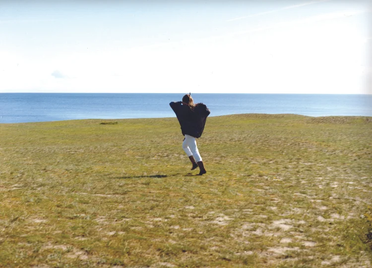 smorner_elizabeth_runwildrun_web.jpg