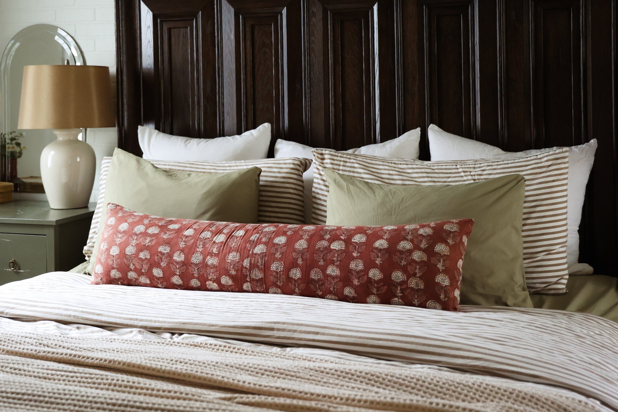 Long pillows for king size cheap bed