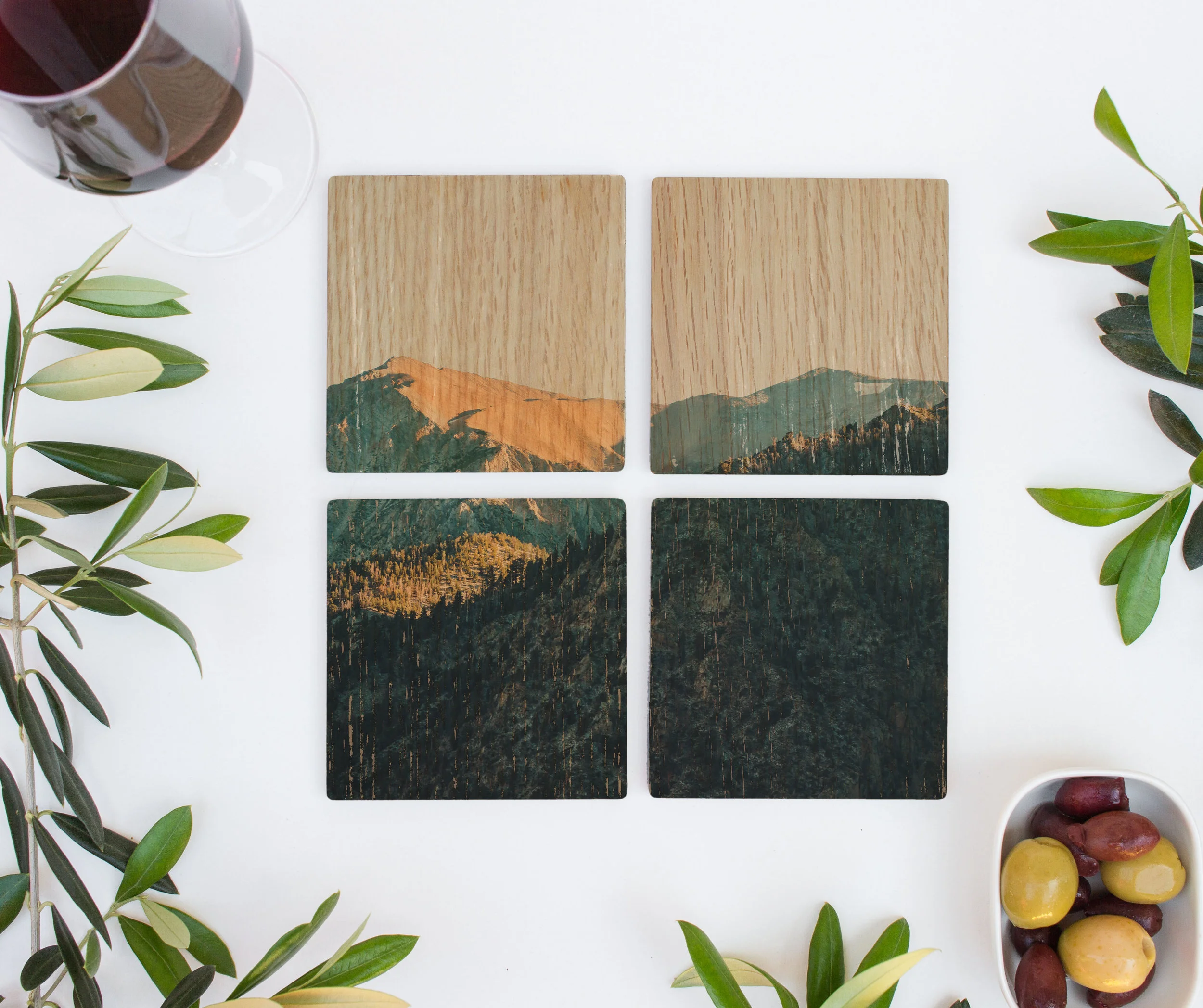 Les Sierras 8478 Coasters.jpg