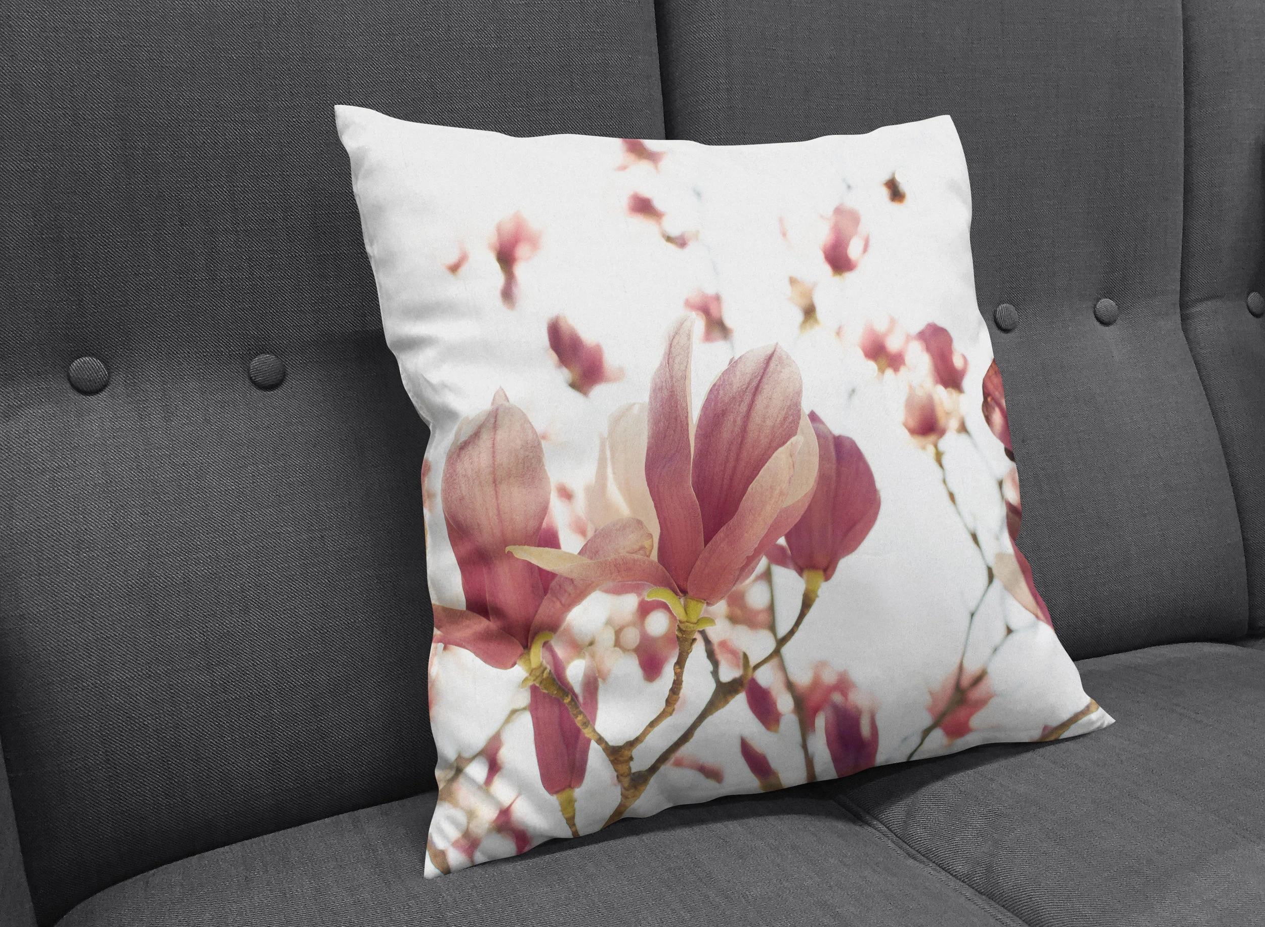 Scene 2 SS2016 Efflorescence Pillow 9256.jpg