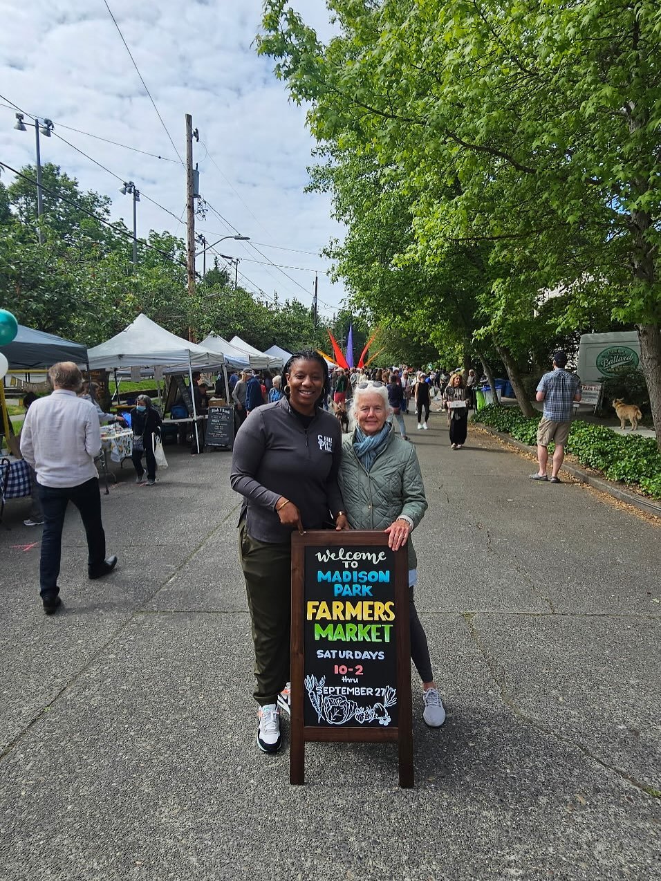 What a great grand opening for the Madison Park Farmers Market and we still have 3 hours for you to come get that beautiful market haul!

City Council Woman Joy Hollingsworth opened the market and we couldn&rsquo;t ask for better weather.

We can&rsq
