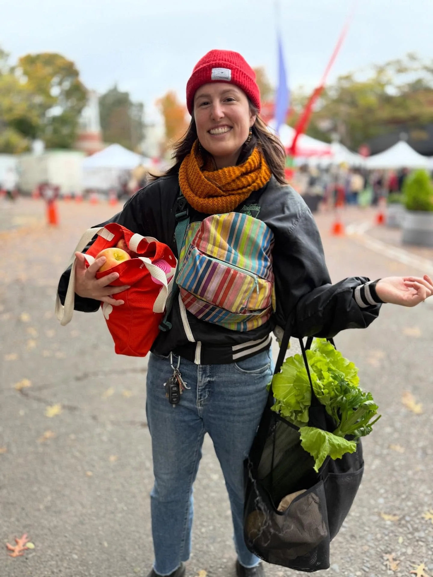 Thank you everyone for an awesome October Ballard Farmers Market!

Enjoy those market hauls and we can&rsquo;t wait to see everyone at our haunted halloween market next Sunday!

Go Seattle Mariners!!!!

#ballardfarmersmarket 
#farmersmarket 
#support