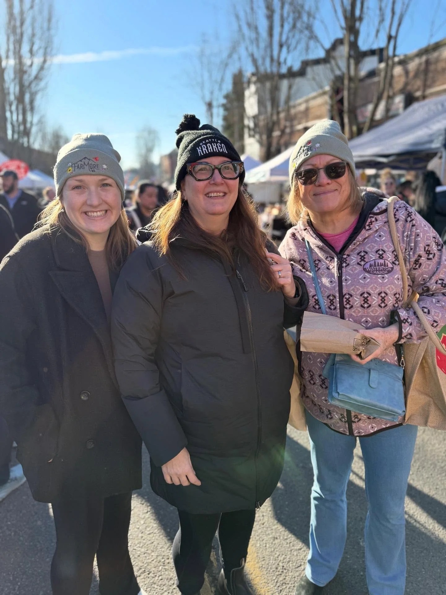 Thank you everyone for coming out to a beautiful sunny Ballard Farmers Market! Enjoy those market hauls and we will see you next Sunday!!!!

#ballardfarmersmarket 
#markethaul 
#ballardseattle 
#seattle