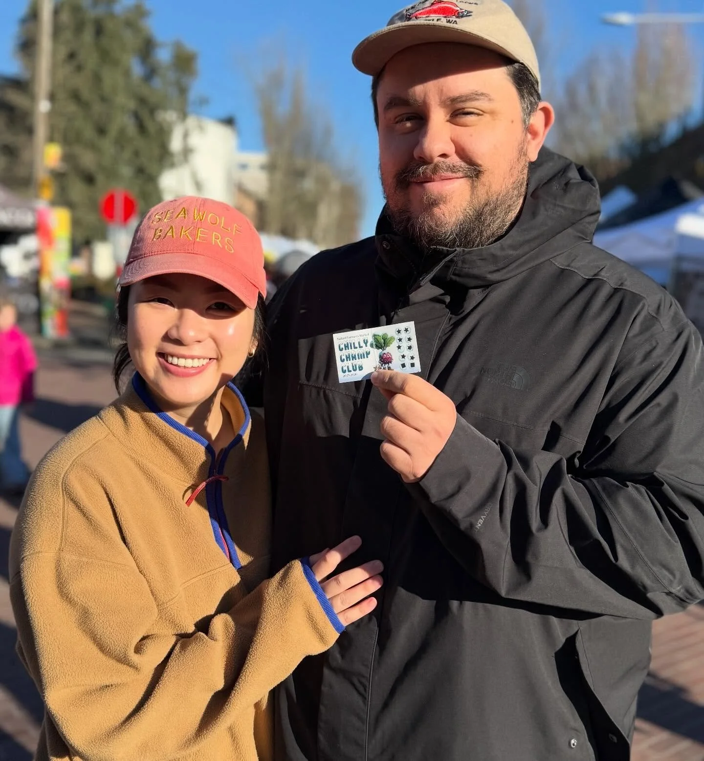 It&rsquo;s that Sunday market haul time at the Ballard Farmers Market! 

The sun is out and we can&rsquo;t wait to see all your smiling faces!

#ballardfarmersmarket 
#supportlocal 
#knowyourfarmer 
#ballard 
#seattle
