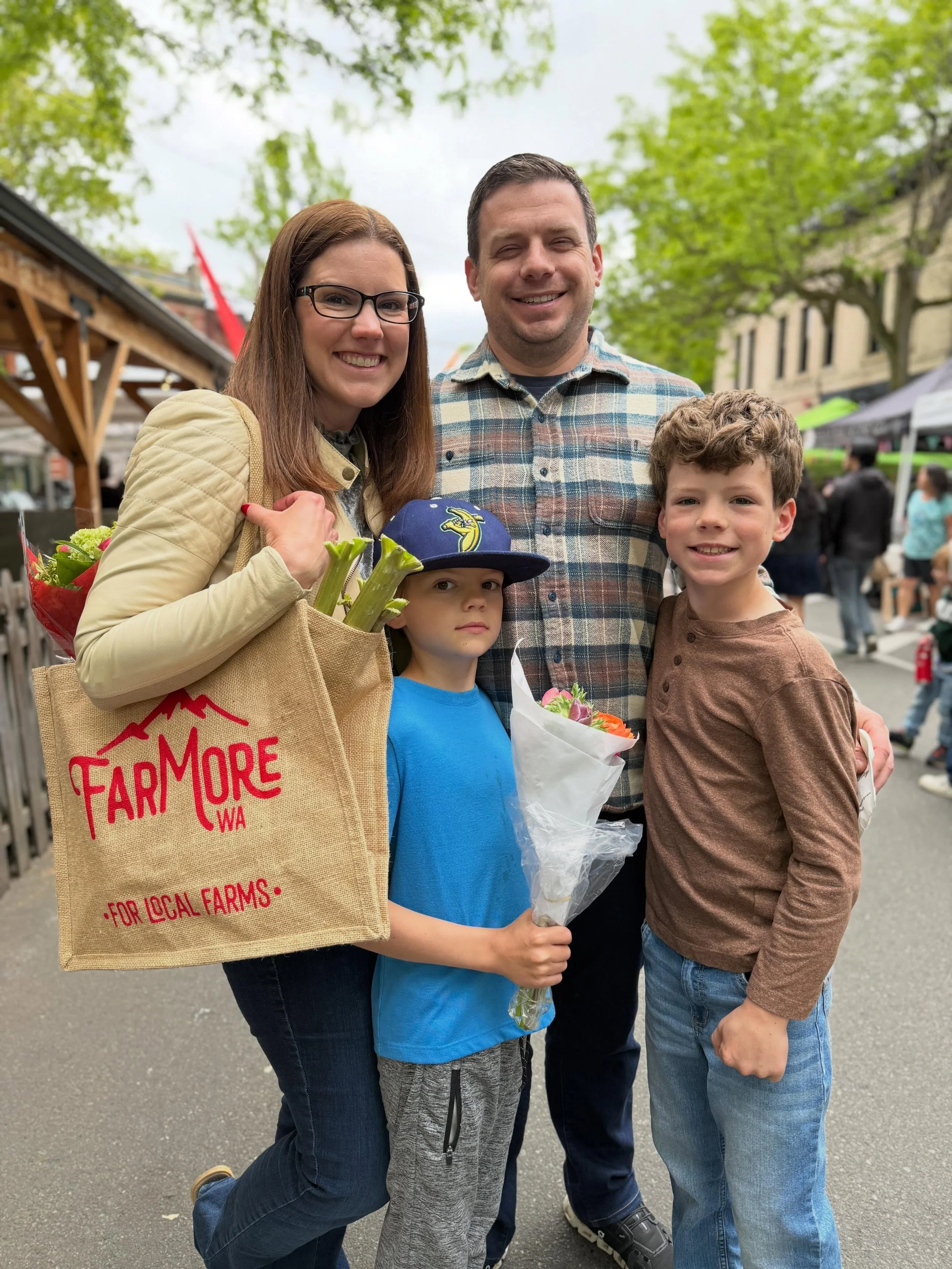 You still have time to get that perfect Mother&rsquo;s Day market haul and bouquet at the Ballard Farmers Market today. 

We can&rsquo;t wait to see you!

#ballardfarmersmarket 
#supportlocal 
#mothersday 
#ballardseattle 
#seattle