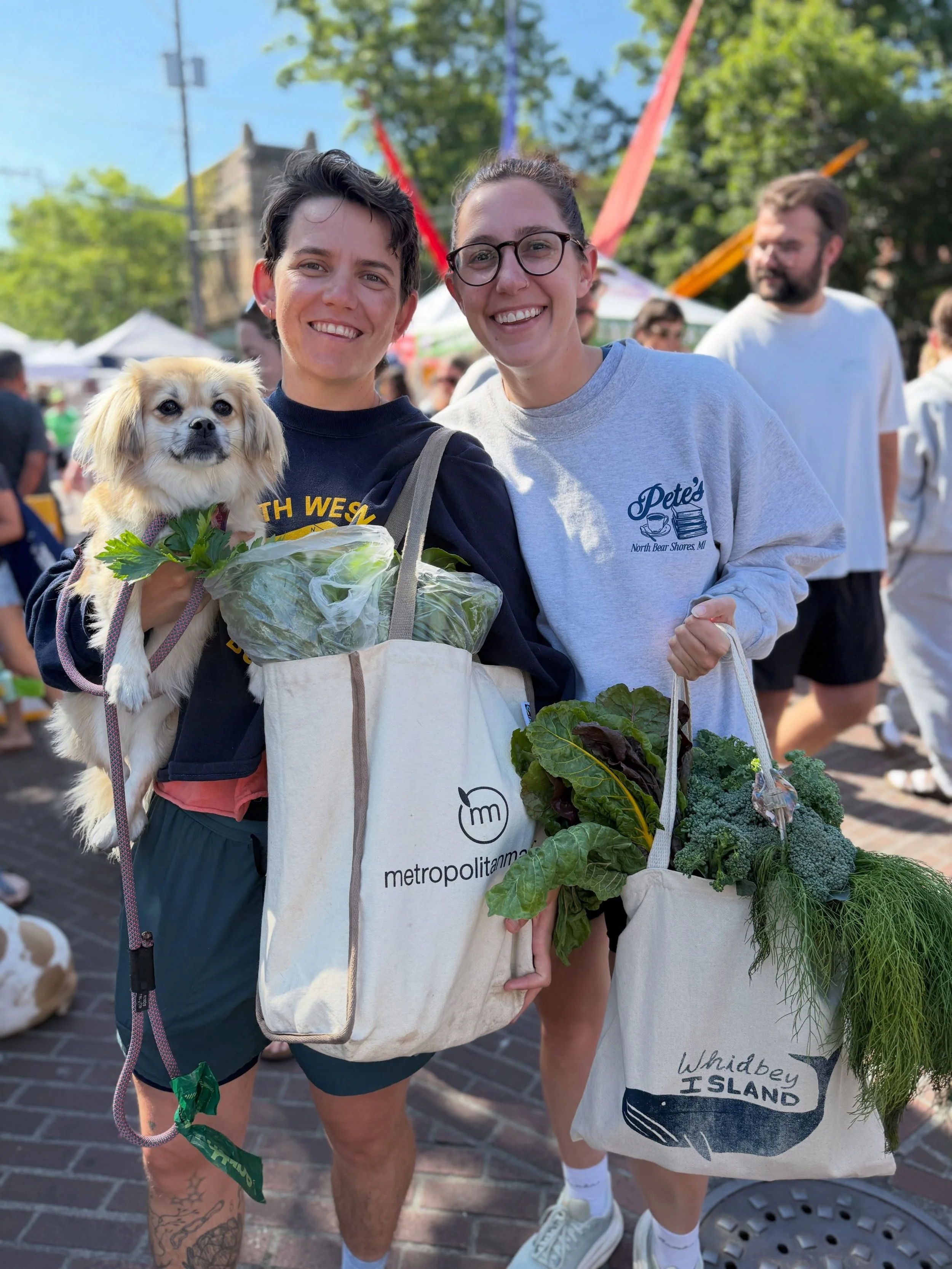 It was a gorgeous day for a Farmers Market! 

Thank you to everyone who came out to the Ballard Farmers Market and supported local Washington State Farms and vendors!

See you next Sunday!

#ballardfarmersmarket 
#supportlocal 
#markethaul 
#knowyour