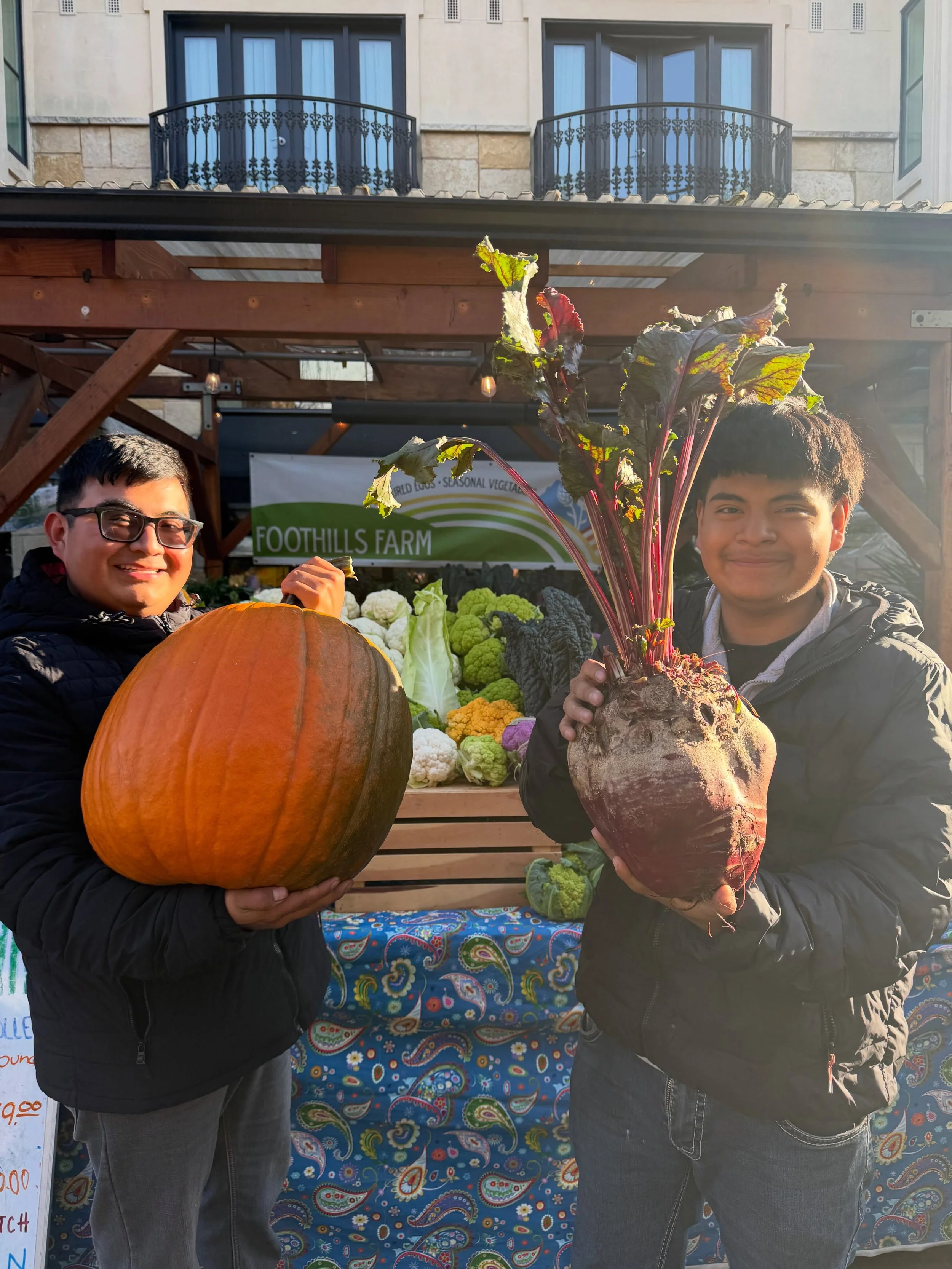 You can&rsquo;t BEET this Fall weather! Come on down to Ballard Farmers Market today, 10-2! 

#beets #fall #farmersmarket #seattle #seattlefoodie