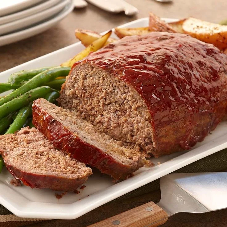 ff4a2cfd22d97e28630f2f2ff342d7b8--simple-meatloaf-recipe-easy-meatloaf.jpg