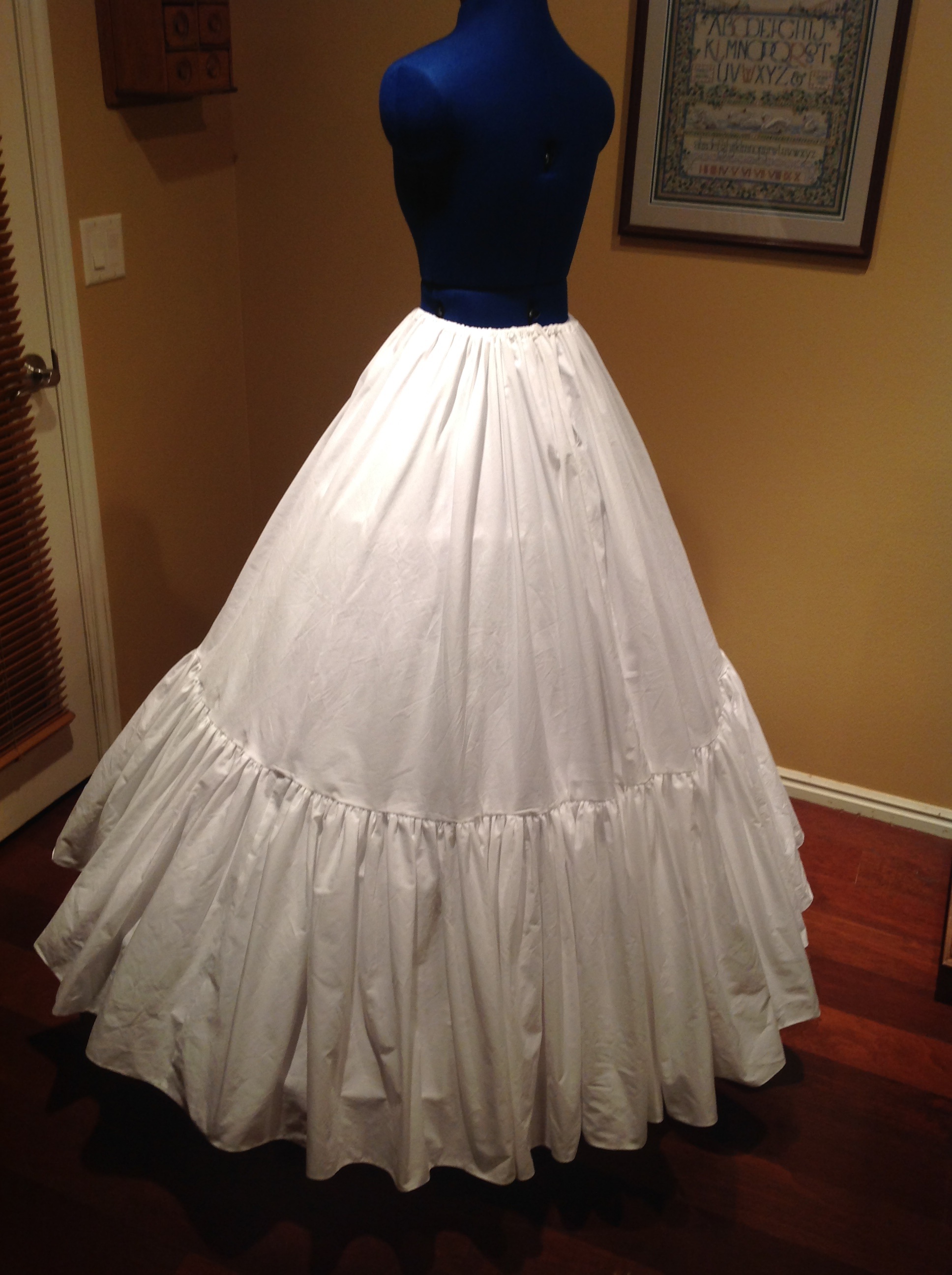 How to Sew PETTICOAT/UNDERSKIRT for BALL GOWNS - YouTube