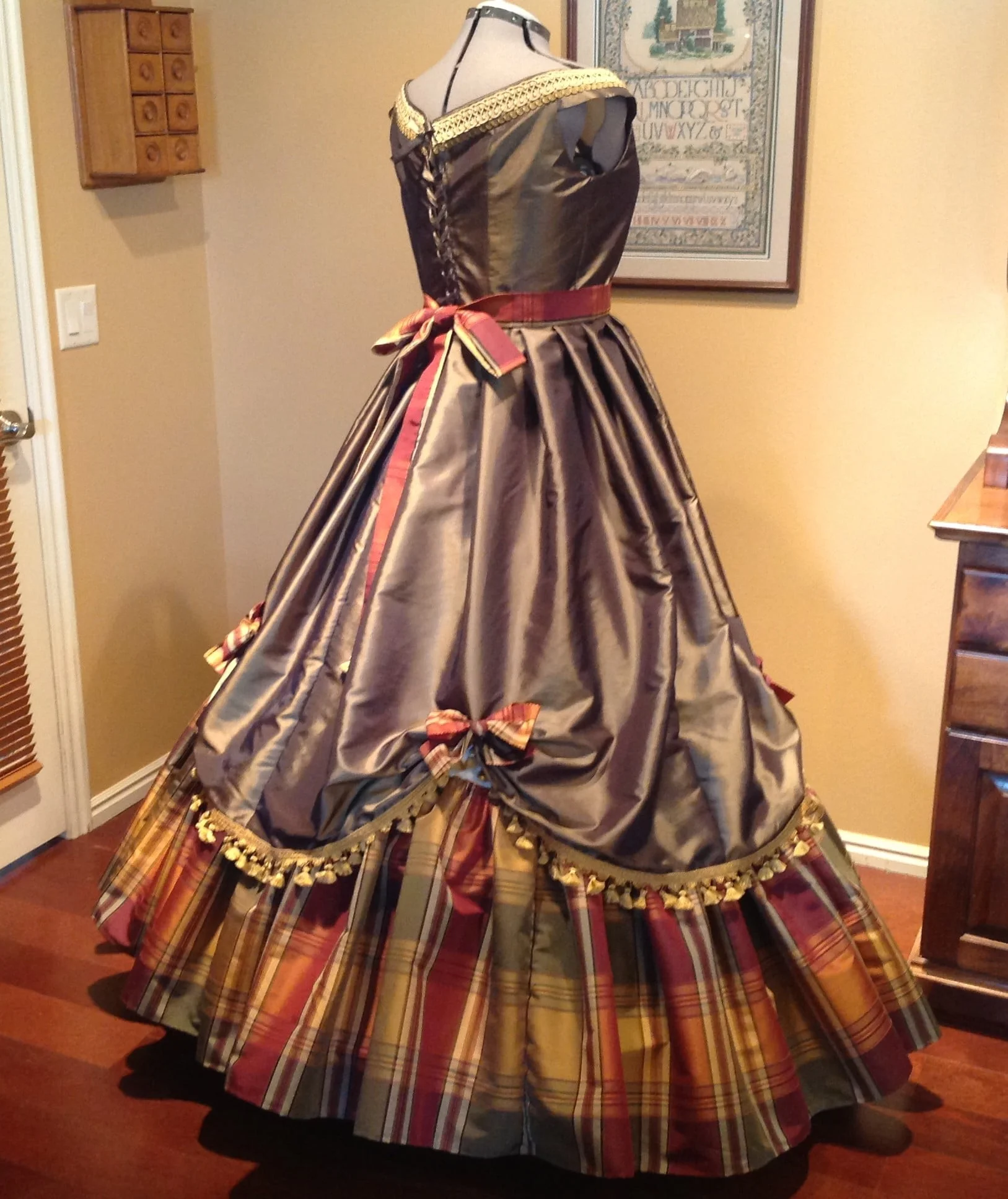 plaid dress left back.JPG